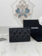 CC FLAP CARD HOLDER 11 BLACK GRAINED CALFSKIN GOLD ICON - Image 6