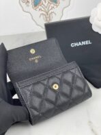 CC FLAP CARD HOLDER 11 BLACK GRAINED CALFSKIN GOLD ICON - Image 4