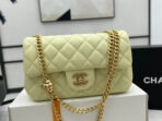 CC SMALL 20 FLAP BAG IN NEON YELLOW CALFSKIN GOLD HARDWARE - Image 3