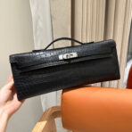KELLY CUT 31 IN BLACK SHINY  CROCO-EMBOSSED WITH SILVER HARDWARE