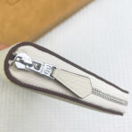 HM SILK'IN HOLED CLASSIC WALLET 20 WHITE GRAINED - Image 4