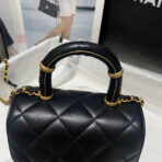 CC MINI 15 BAG IN BLACK CALFSKIN GOLDEN HARDWARE - Image 9