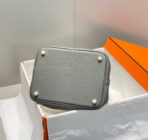 HERM Picotin lock 22 grey  GHW - Image 9