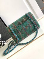 CC MEDIUM 20 CLASSIC BAG IN GREEN FOREST WOOL TWEED - Image 3
