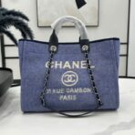 CC DEAUVILLE LARGE 38 TOTE BAG IN VIOLET PURPLE CANVAS WITH WHITE LOGO - Image 2