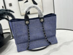 CC DEAUVILLE LARGE 38 TOTE BAG IN VIOLET PURPLE CANVAS WITH WHITE LOGO - Image 4