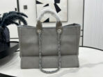 CC DEAUVILLE LARGE 38 TOTE BAG IN GREY CANVAS WITH WHITE LOGO - Image 4