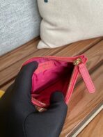 CC CLASSIC SMALL 15 ZIPPED POUCH IN BLUSH RED GRAINED CALFSKIN - Image 9