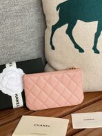 CC CLASSIC SMALL 15 ZIPPED POUCH IN LIGHT PINK GRAINED CALFSKIN - Image 3