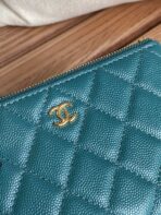 CC CLASSIC SMALL 15 ZIPPED POUCH IN PINE GREEN GRAINED CALFSKIN - Image 3