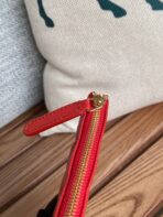 CC CLASSIC SMALL 15 ZIPPED POUCH IN CRIMSON RED GRAINED CALFSKIN - Image 8