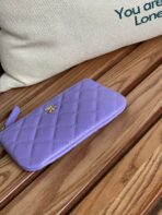 CC CLASSIC SMALL 15 ZIPPED POUCH IN AMETHYST PURPLE GRAINED CALFSKIN - Image 5