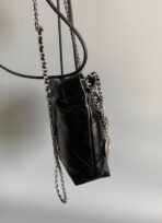 CC HOBO MINI 20CM BLACK LAMBSKIN SHW - Image 5