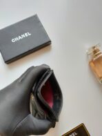 CC CARD HOLDER 11.2 BLACK CALFSKIN GOLD ICON - Image 5