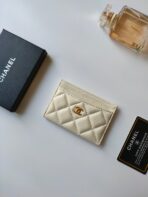 CC CARD HOLDER 11.2 CREAM GRAINED CALFSKIN GOLD ICON - Image 4