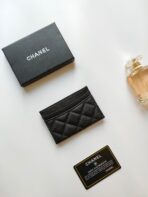 CC CARD HOLDER 11.2 BLACK GRAINED CALFSKIN GOLD ICON - Image 5