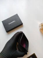 CC CARD HOLDER 11.2 BLACK GRAINED CALFSKIN GOLD ICON - Image 6
