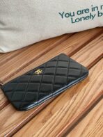 CC CLASSIC SMALL 15 ZIPPED POUCH IN BLACK CALFSKIN - Image 3