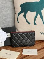 CC CLASSIC SMALL 15 ZIPPED POUCH IN BLACK CALFSKIN - Image 4