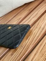CC CLASSIC SMALL 15 ZIPPED POUCH IN BLACK CALFSKIN - Image 7