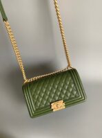 CC MEDIUM 25 BOY BAG IN OLIVE GREEN LAMBSKIN GOLD HARDWARE - Image 4