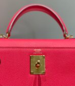 KELLY 28CM IN ROSE TYRIEN SWIFT  GOLD HARDWARE - Image 9