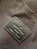 PILOT SLINGBAG 30 IN BLACK COWHIDE LEATHER - Image 4