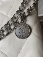 CC MEDIUM 37 HANDBAG IN WHITE SHINY CALFSKIN SILVER HARDWARE - Image 8