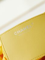 CC MINI 20 HOBO BAG IN WHITE MIX LIGHT YELLOW CALFSKIN - Image 9
