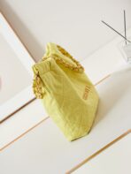 CC CLASSIC MEDIUM 37 BAG IN YELLOW CORN CANVAS - Image 6