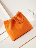 CC CLASSIC MEDIUM 37 BAG IN SAFETY ORANGE CANVAS - Image 4