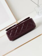FLAP BAG WITH TOP HANDLE 25 IN WINE RED OIL-WAX LAMBSKIN GOLD HARDWARE - Image 7