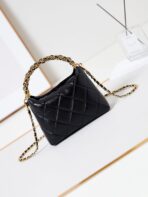 HOBO BAG 18 IN BLACK SOFT LAMBSKIN GOLD CHAIN - Image 7