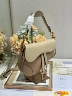 SADDLE BAG 25 WITH STRAP LATTE MEDIUM BROWN GRAINED - Image 3