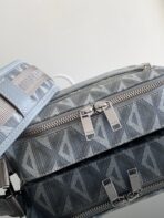 CD Diamond Messager Bag - Image 10