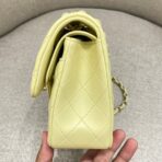 FLAP BAG 23CM PASTEL YELLOW LAMBSKIN GOLD HARDWARE - Image 3