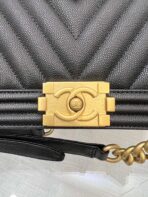 BOY BAG MEDIUM 25 BLACK CHEVRON CAVIAR RUTHENIUM HARDWARE - Image 5