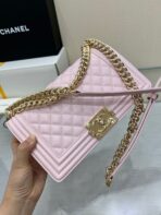 BOY BAG MEDIUM 25 LIGHT PINK CAVIAR GOLD HARDWARE - Image 5