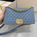 BOY BAG MEDIUM 25 CLOUD BLUE CAVIAR GOLD HARDWARE - Image 2