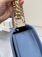 BOY BAG MEDIUM 25 CLOUD BLUE CAVIAR GOLD HARDWARE - Image 7