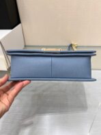 BOY BAG MEDIUM 25 CLOUD BLUE CAVIAR GOLD HARDWARE - Image 8