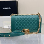 BOY BAG MEDIUM 25 EVERGREEN CAVIAR GOLD HARDWARE - Image 2