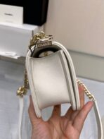 BOY BAG SMALL 20 WHITE CHEVRON CAVIAR GOLD HARDWARE - Image 6