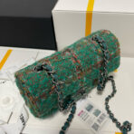 CF MEDIUM 20 CLASSIC BAG IN GREEN FOREST WOOL TWEED SILVER HARDWARE - Image 9