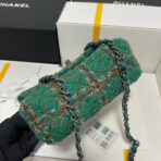 CF MEDIUM 20 CLASSIC BAG IN GREEN FOREST WOOL TWEED SILVER HARDWARE - Image 5