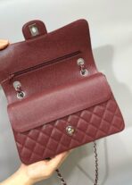 FLAP BAG 25 IN WINE CAVIAR LAMBSKIN SILVER HARDWARE - Image 4
