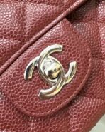 FLAP BAG 25 IN WINE CAVIAR LAMBSKIN SILVER HARDWARE - Image 5