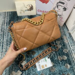 CC MEDIUM 26 FLAP BAG IN PEANUT LAMBSKIN - Image 4