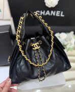 CC 25 HANDBAG IN BLACK 30 GRAINED CALFSKIN GOLD HARDWARE - Image 3