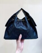 CC 25 HANDBAG IN BLACK 30 GRAINED CALFSKIN GOLD HARDWARE - Image 6